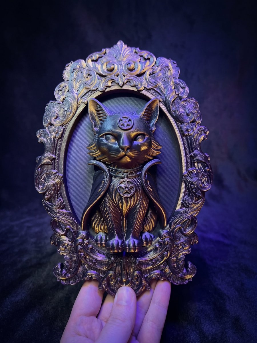 🐈‍⬛ Quadro Gato Bruxo – Preto &amp;amp;amp; Dourado ✨